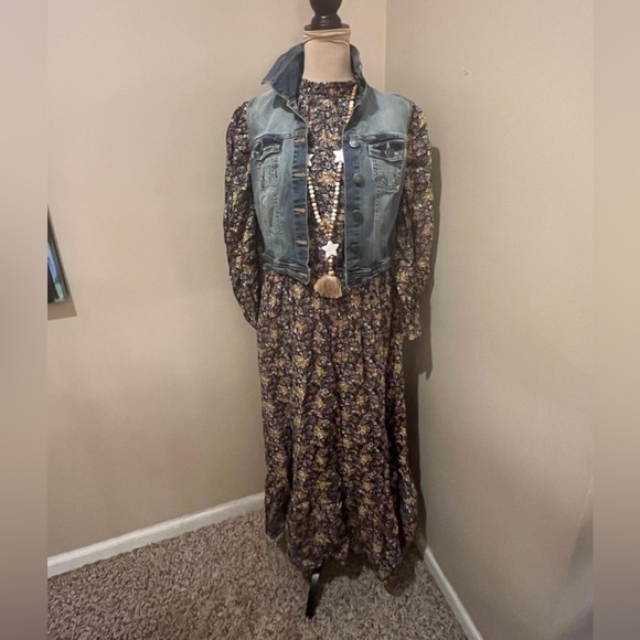 NWT Universal Threads ruffle hi neck balloon Long sleeve floral maxi, size M - Picture 4 of 13